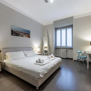Appartement Sant' Ambrogio Flat, Milan